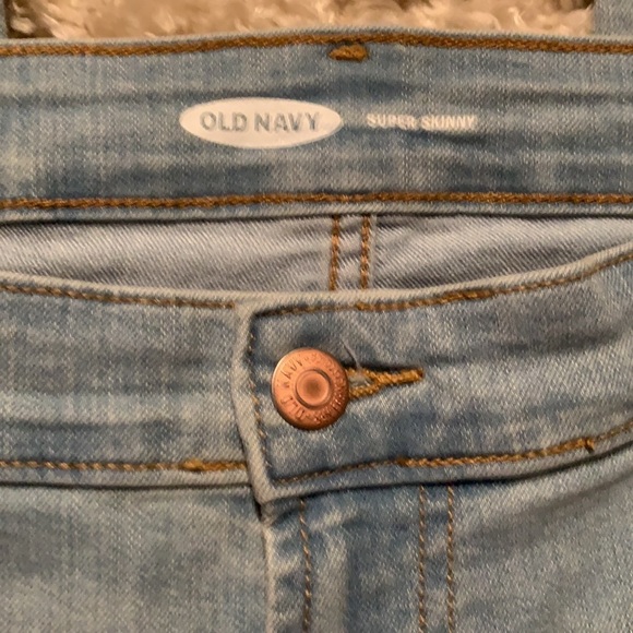 Old Navy Women’s Super Skinny Light Wash Jeans. Size 14 - Picture 5 of 7